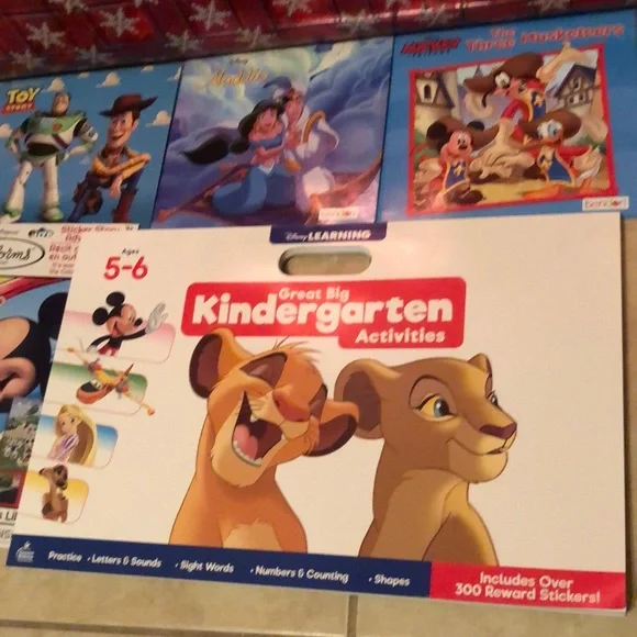 Disney Gift Book bundle - Picture 4 of 4